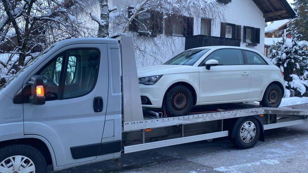 Abholung in Salzkammergut (OÖ): Audi A1